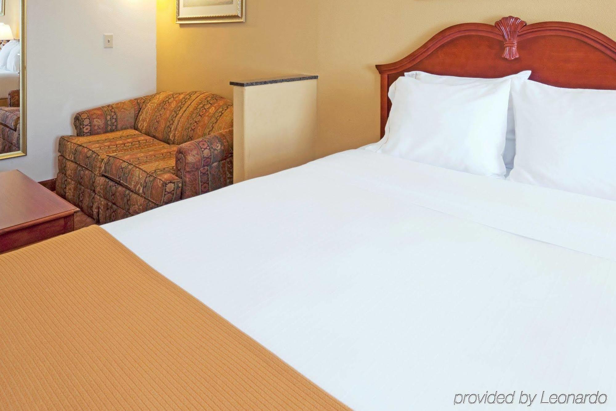 Holiday Inn Express & Suites Dallas - Duncanville, An Ihg Hotel Camera foto